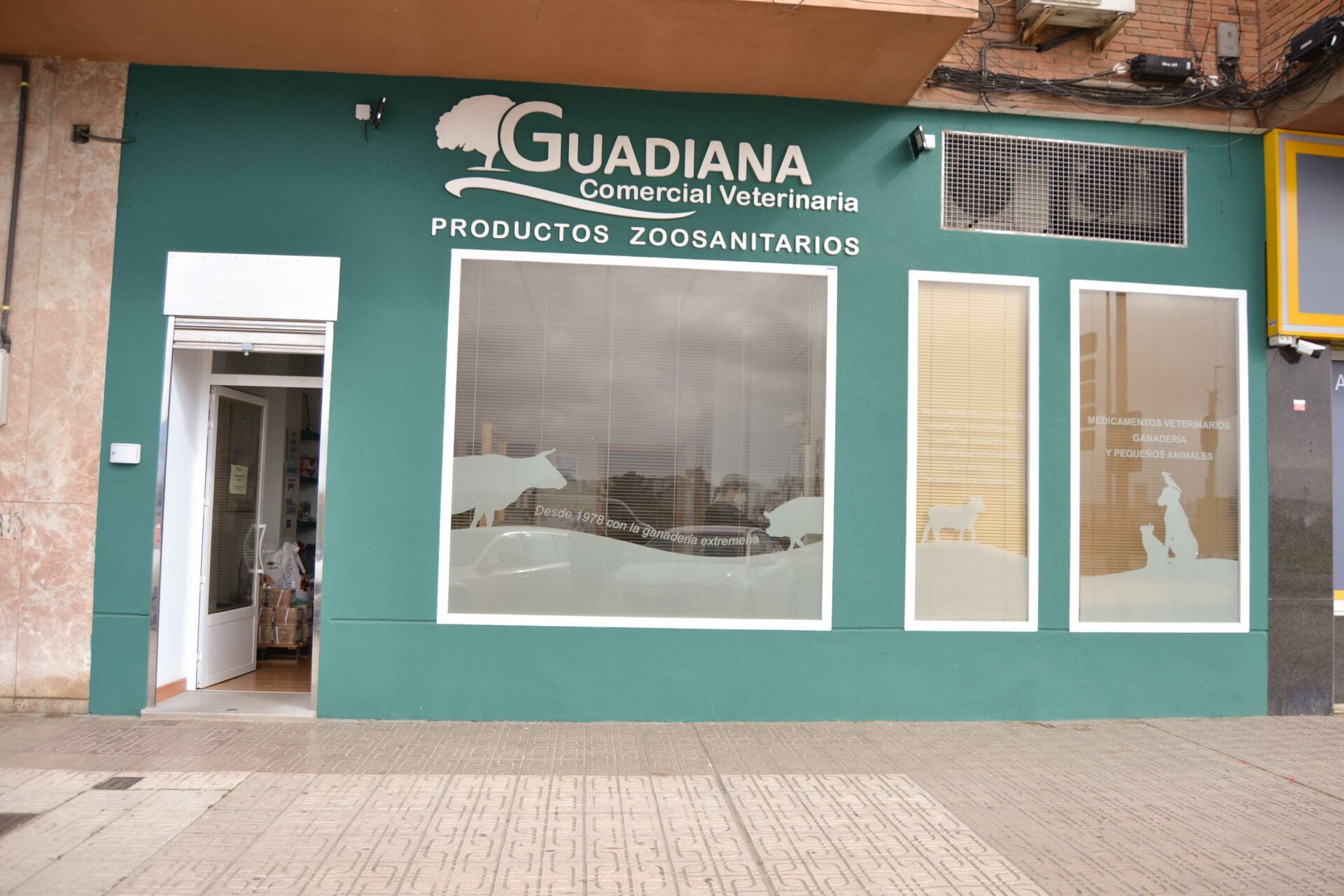 Comercial Veterinaria Guadiana Badajoz Extremadura Fontureb
